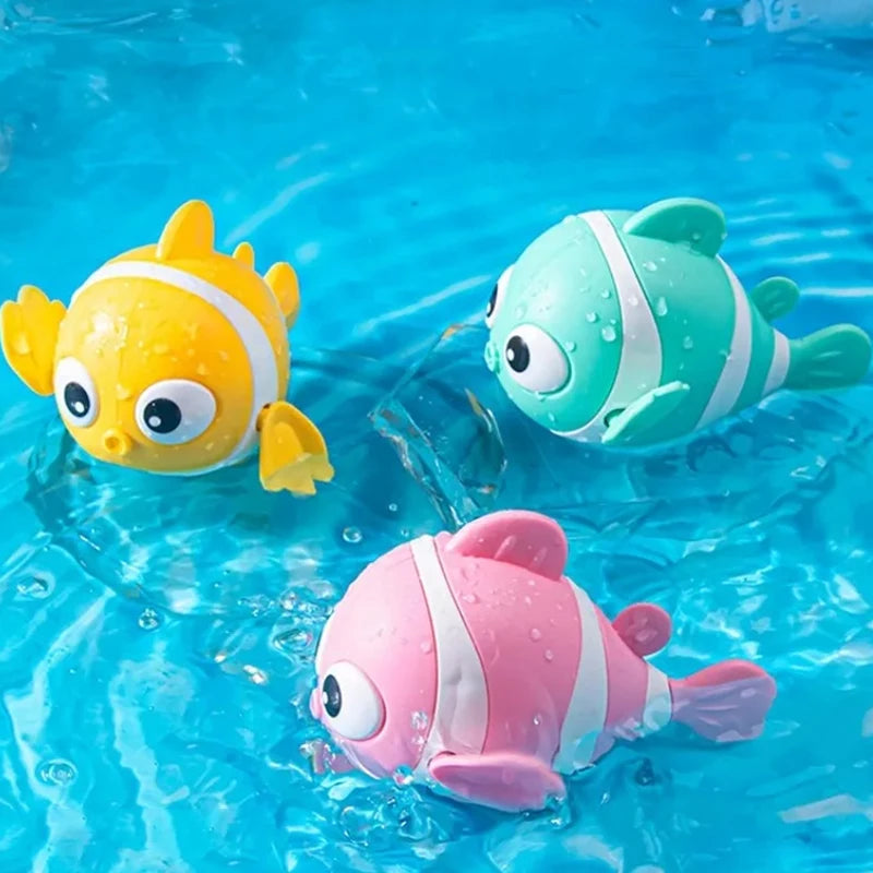 Swimming Clownfish Bath Toy