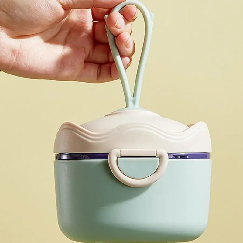 Portable BPA-Free Formula Dispenser